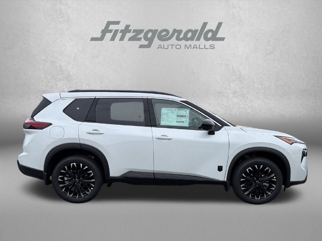 2026 Nissan Rogue Dark Armor™