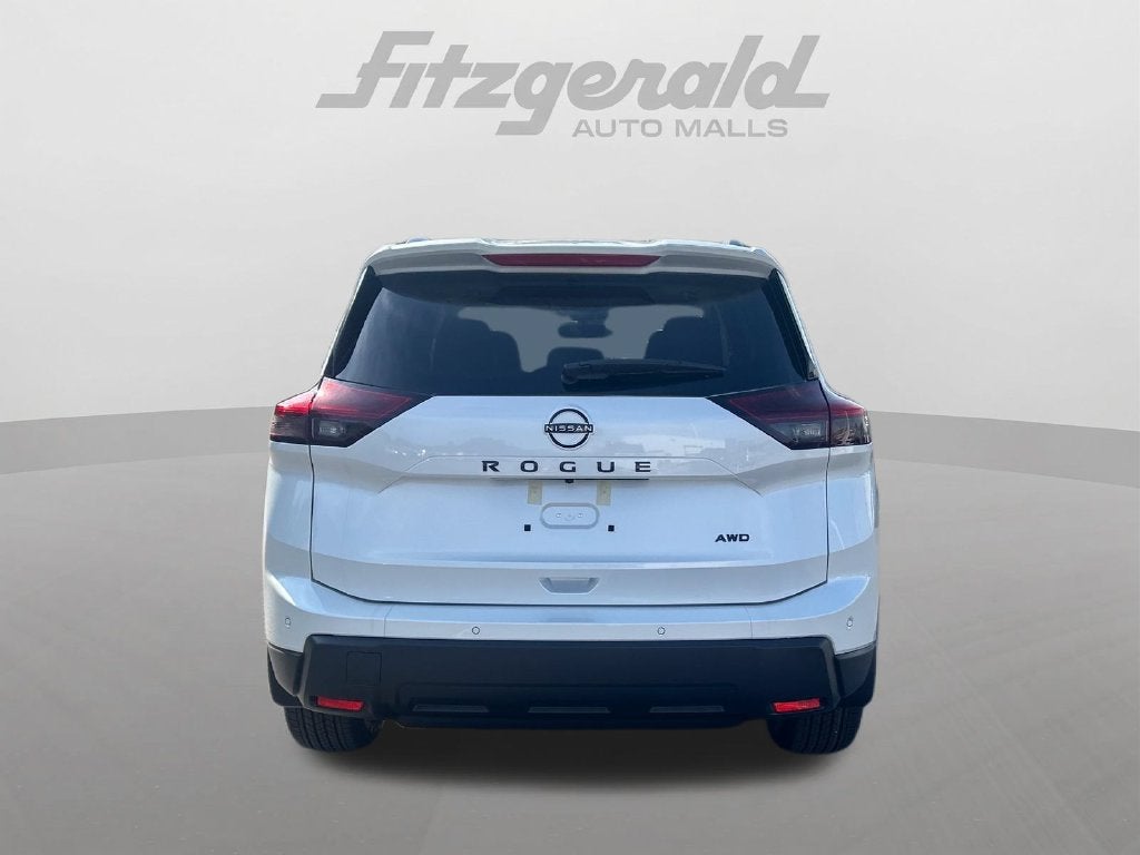 2026 Nissan Rogue Dark Armor™