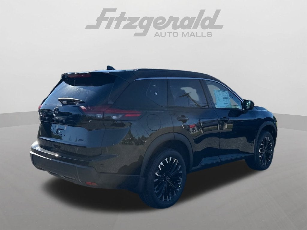 2026 Nissan Rogue Dark Armor™
