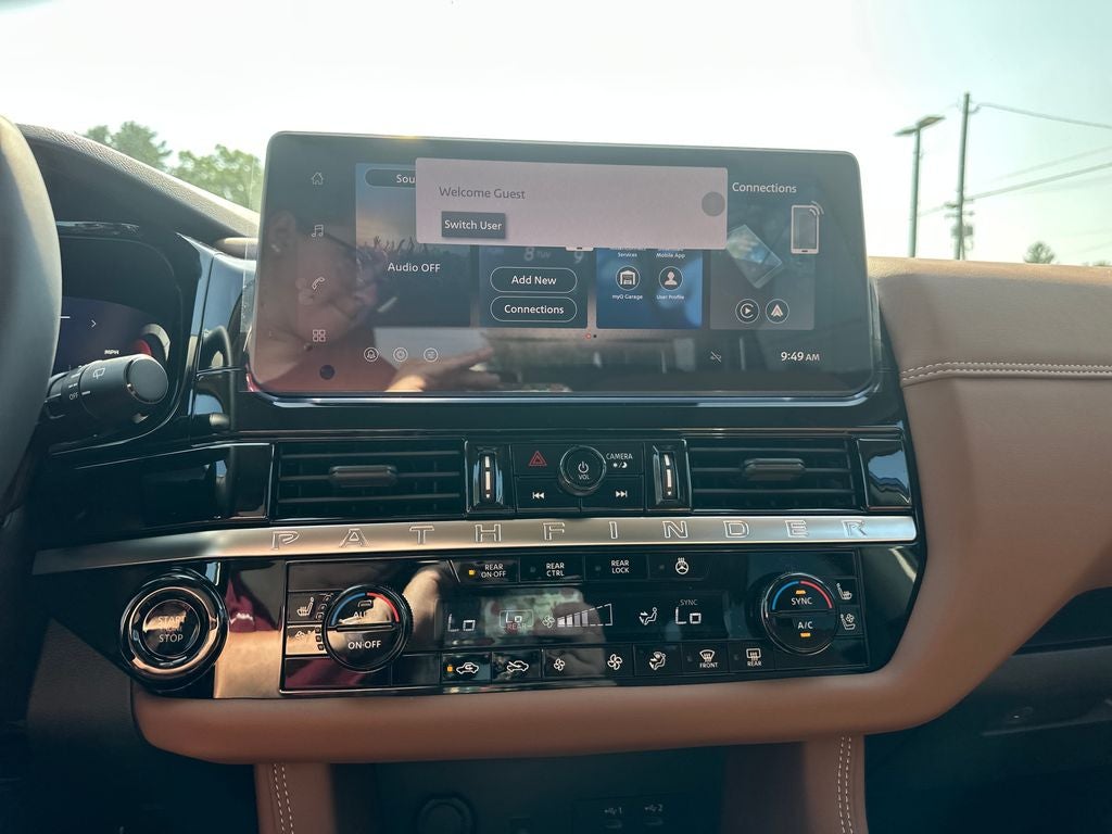 2026 Nissan Pathfinder Platinum