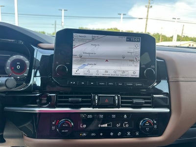 2025 Nissan Pathfinder Platinum