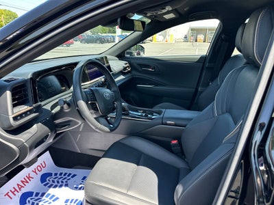 2025 Toyota Crown Signia XLE