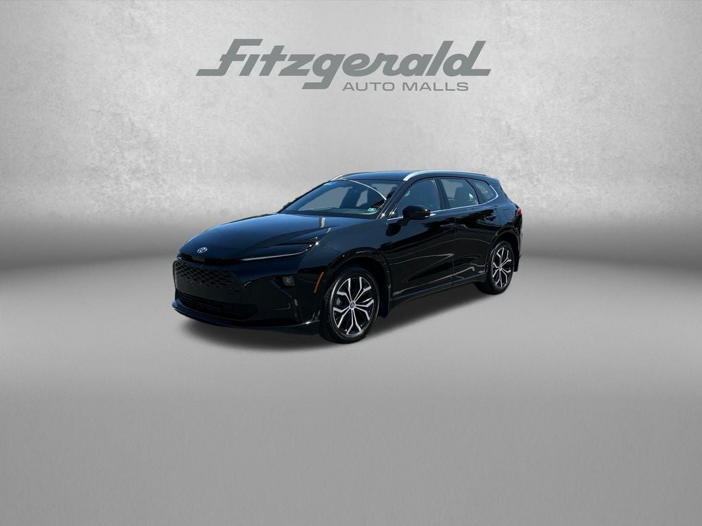 2025 Toyota Crown Signia XLE