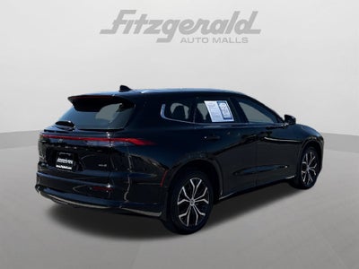 2025 Toyota Crown Signia XLE