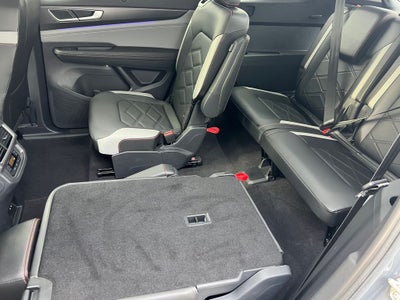 2024 Volkswagen Atlas 2.0T Peak Edition SE w/Technology