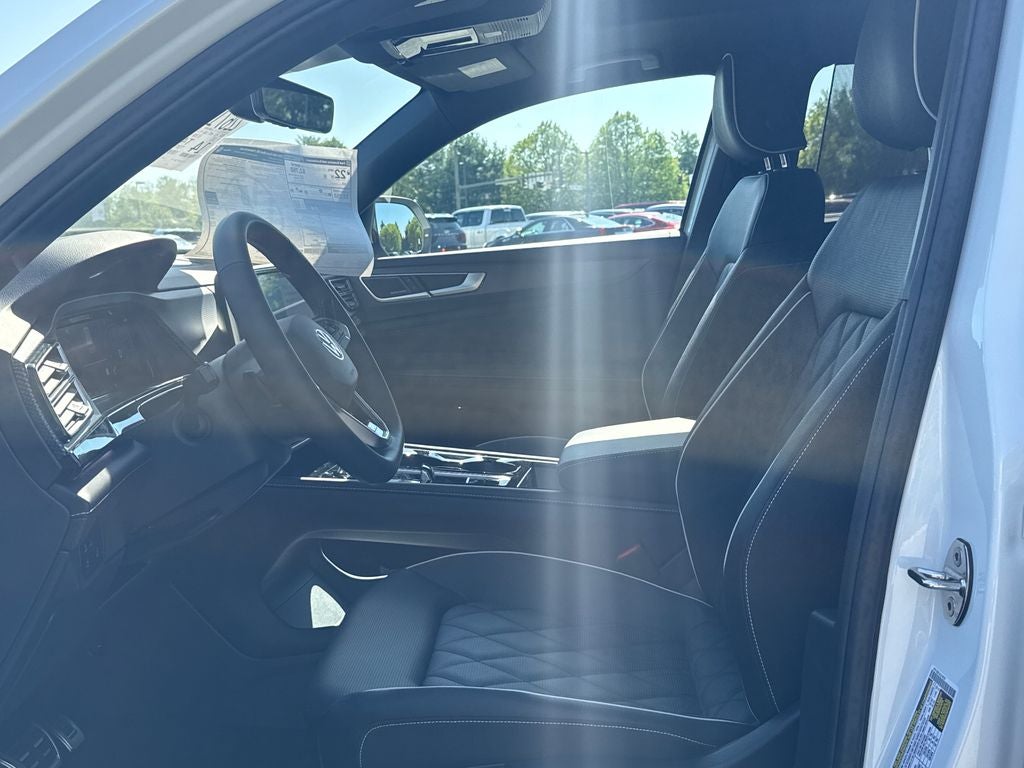 2026 Volkswagen Atlas Cross Sport 2.0T SEL Premium R-Line