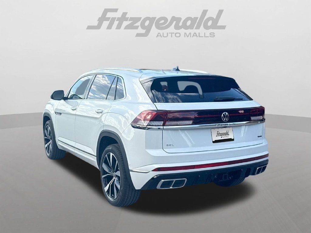 2026 Volkswagen Atlas Cross Sport SEL Premium R-Line