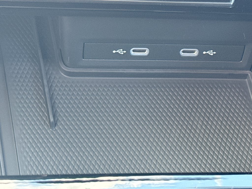 2026 Volkswagen Atlas Cross Sport SEL Premium R-Line
