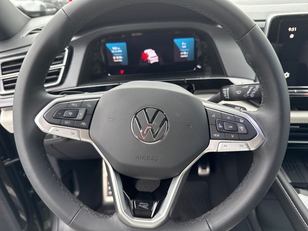 2026 Volkswagen Atlas Cross Sport 2.0T SEL Premium R-Line