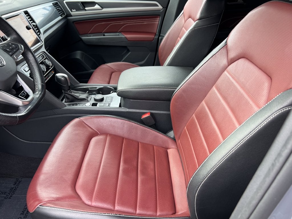 2022 Volkswagen Atlas Cross Sport 3.6L V6 SEL Premium R-Line