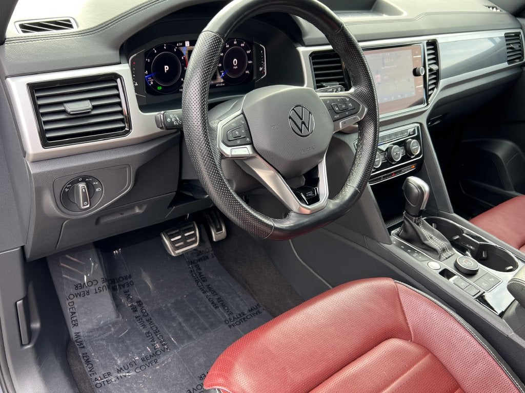 2022 Volkswagen Atlas Cross Sport 3.6L V6 SEL Premium R-Line