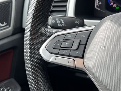 2022 Volkswagen Atlas Cross Sport 3.6L V6 SEL Premium R-Line