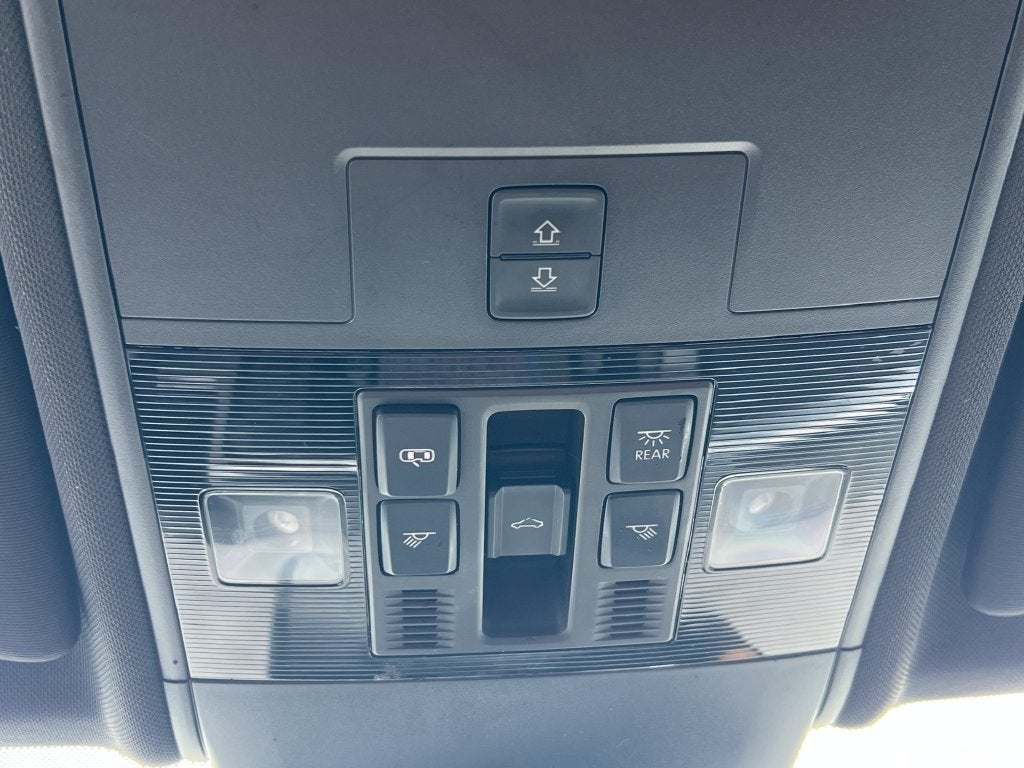 2022 Volkswagen Atlas Cross Sport 3.6L V6 SEL Premium R-Line