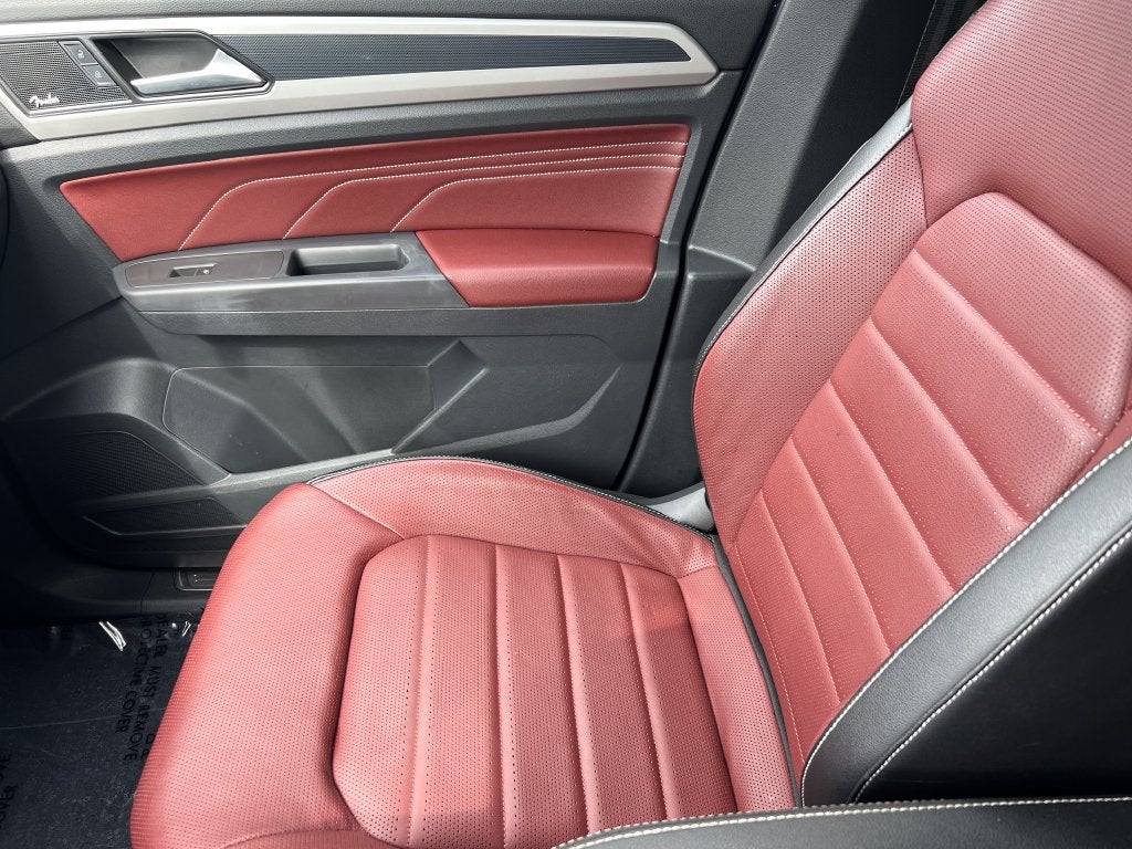 2022 Volkswagen Atlas Cross Sport 3.6L V6 SEL Premium R-Line
