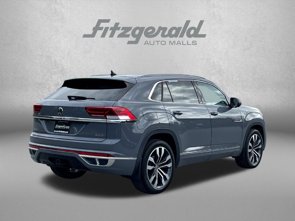 2022 Volkswagen Atlas Cross Sport 3.6L V6 SEL Premium R-Line