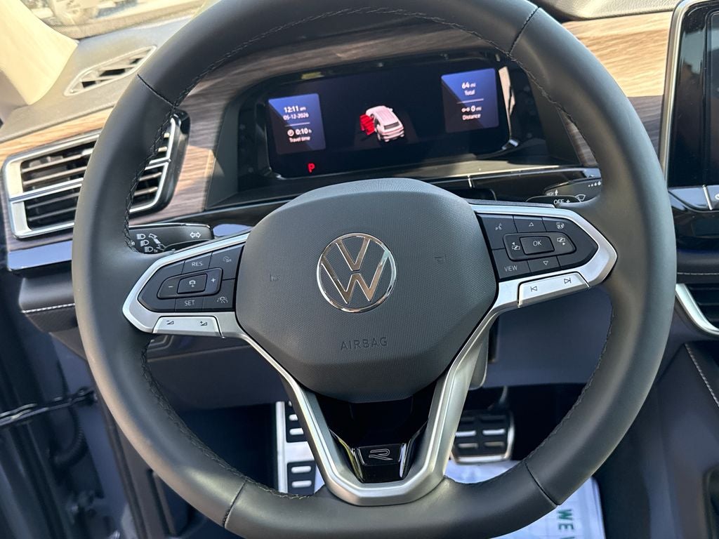 2026 Volkswagen Atlas 2.0T SEL Premium R-Line