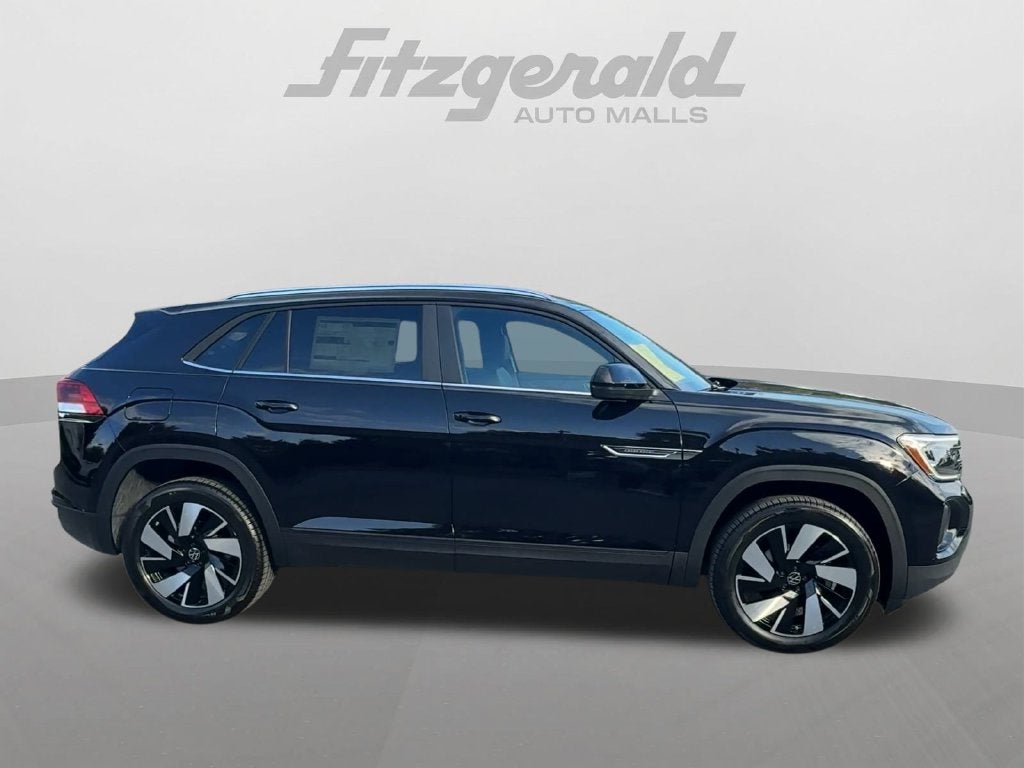 2026 Volkswagen Atlas Cross Sport SE w/Technology