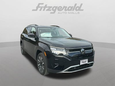 2027 Volkswagen Atlas SE w/Technology