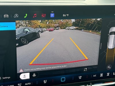 2027 Volkswagen Atlas SE w/Technology