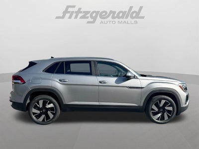 2026 Volkswagen Atlas Cross Sport SE w/Technology