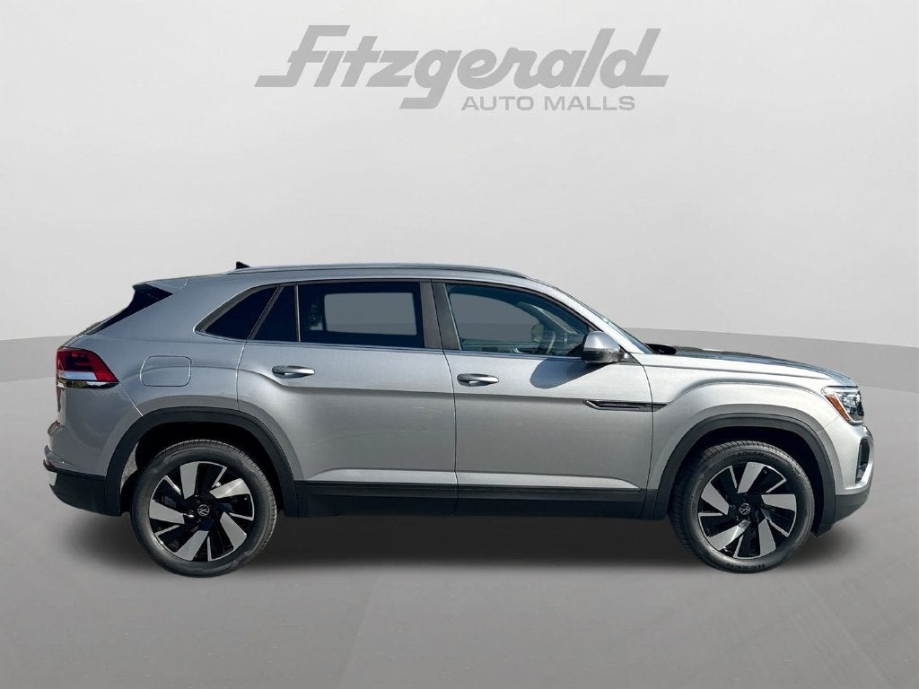 2026 Volkswagen Atlas Cross Sport SE w/Technology