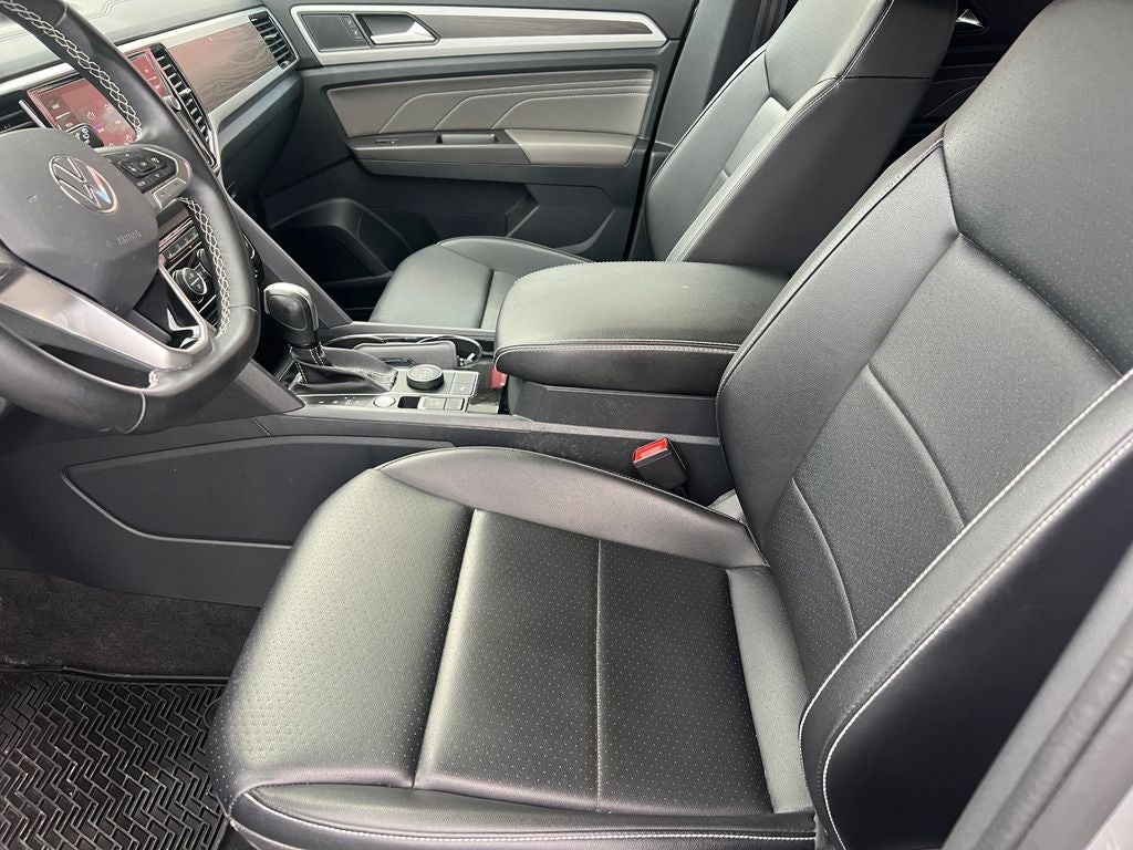 2022 Volkswagen Atlas 2.0T SE w/Technology