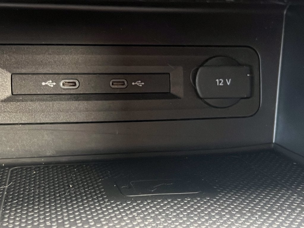 2022 Volkswagen Atlas 2.0T SE w/Technology