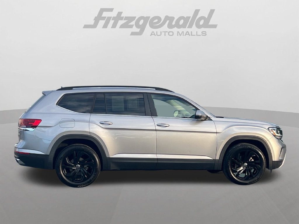 2022 Volkswagen Atlas 2.0T SE w/Technology
