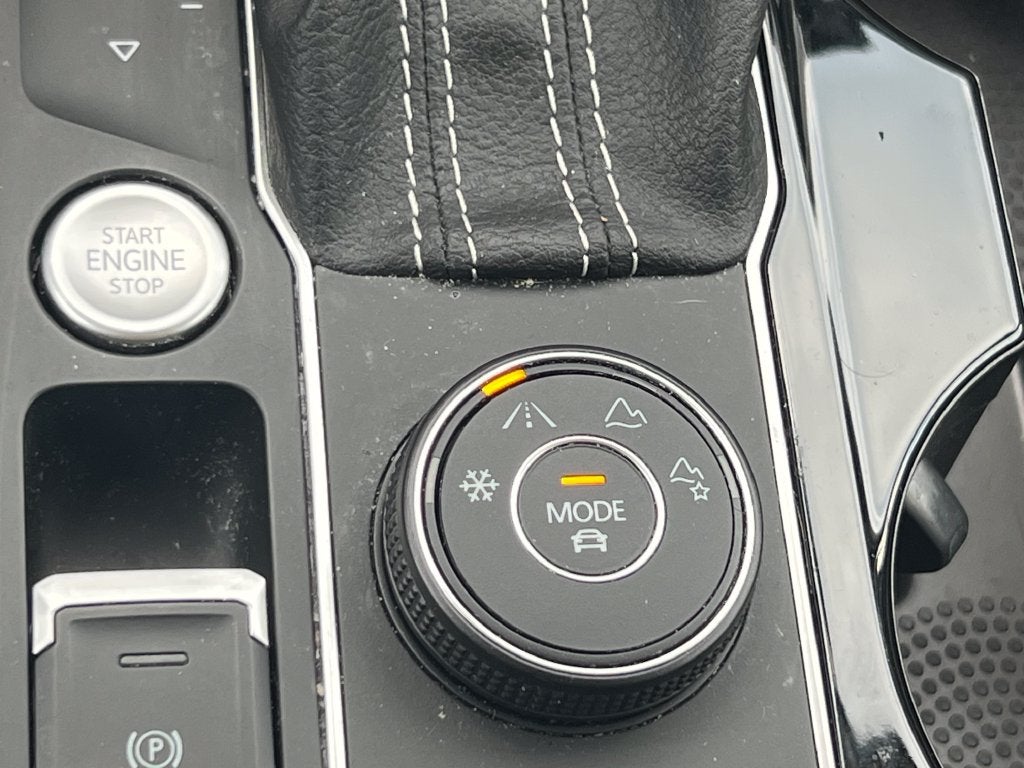 2022 Volkswagen Atlas 2.0T SE w/Technology