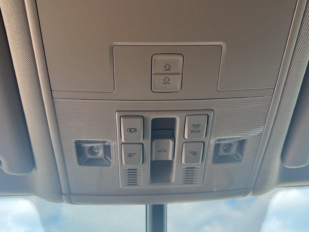 2022 Volkswagen Atlas 2.0T SE w/Technology