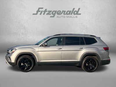 2022 Volkswagen Atlas 2.0T SE w/Technology