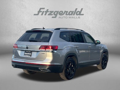 2022 Volkswagen Atlas 2.0T SE w/Technology