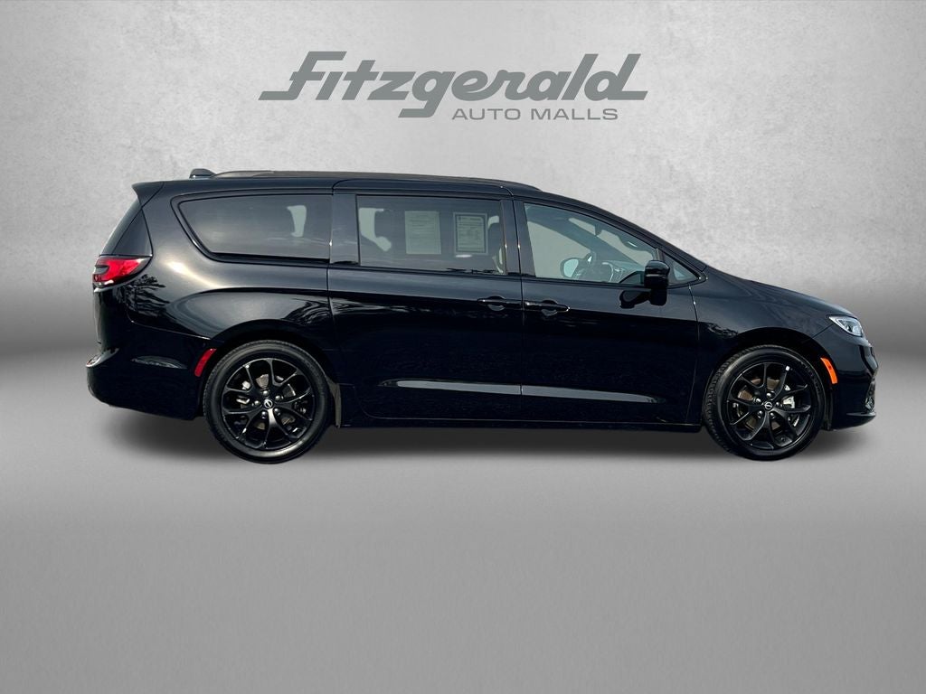 2025 Chrysler Pacifica Limited