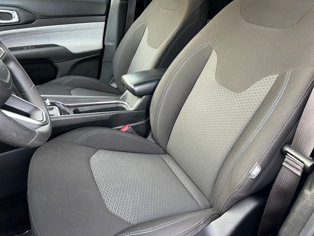 2023 Jeep Compass Sport