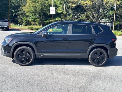 2027 Volkswagen Taos 1.5T SE Black