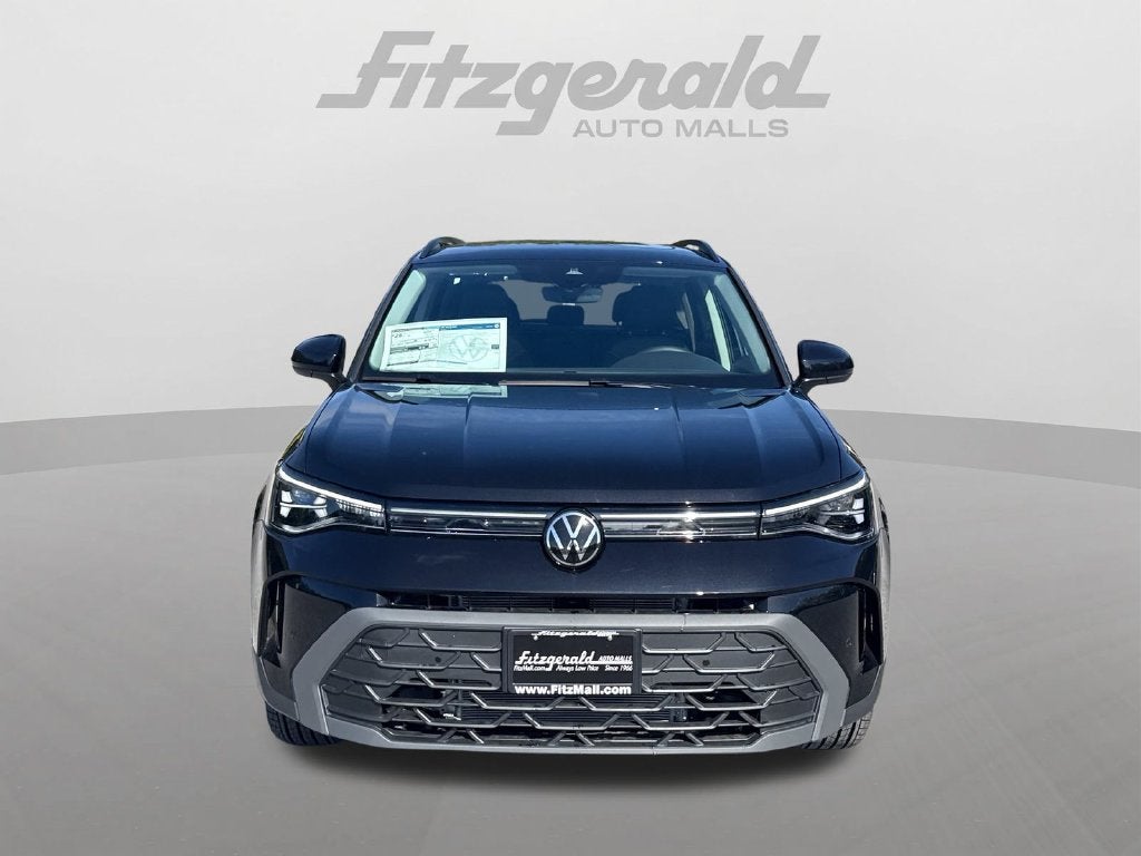 2027 Volkswagen Taos 1.5T SE Black