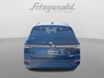 2027 Volkswagen Taos 1.5T SE Black