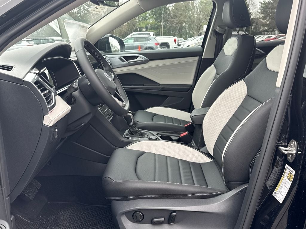 2026 Volkswagen Taos 1.5T SEL