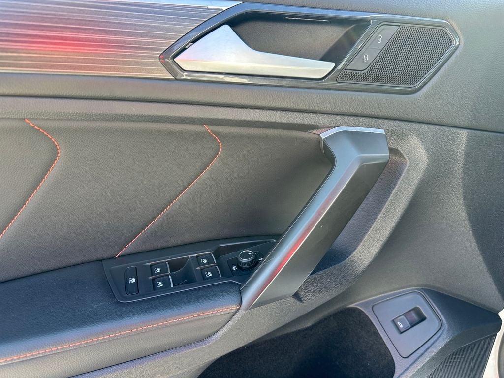 2024 Volkswagen Tiguan 2.0T Wolfsburg Edition