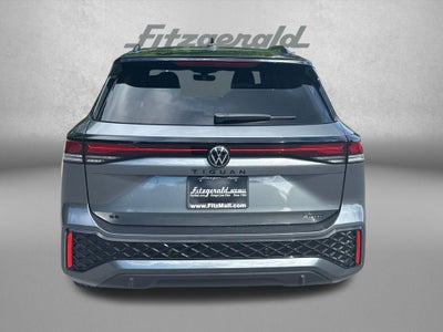 2026 Volkswagen Tiguan 2.0T SE R-Line Black