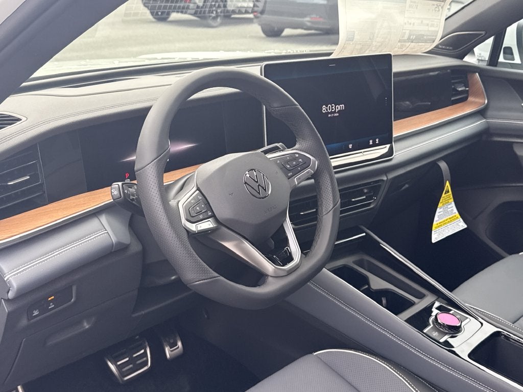 2026 Volkswagen Tiguan SEL R-Line Turbo
