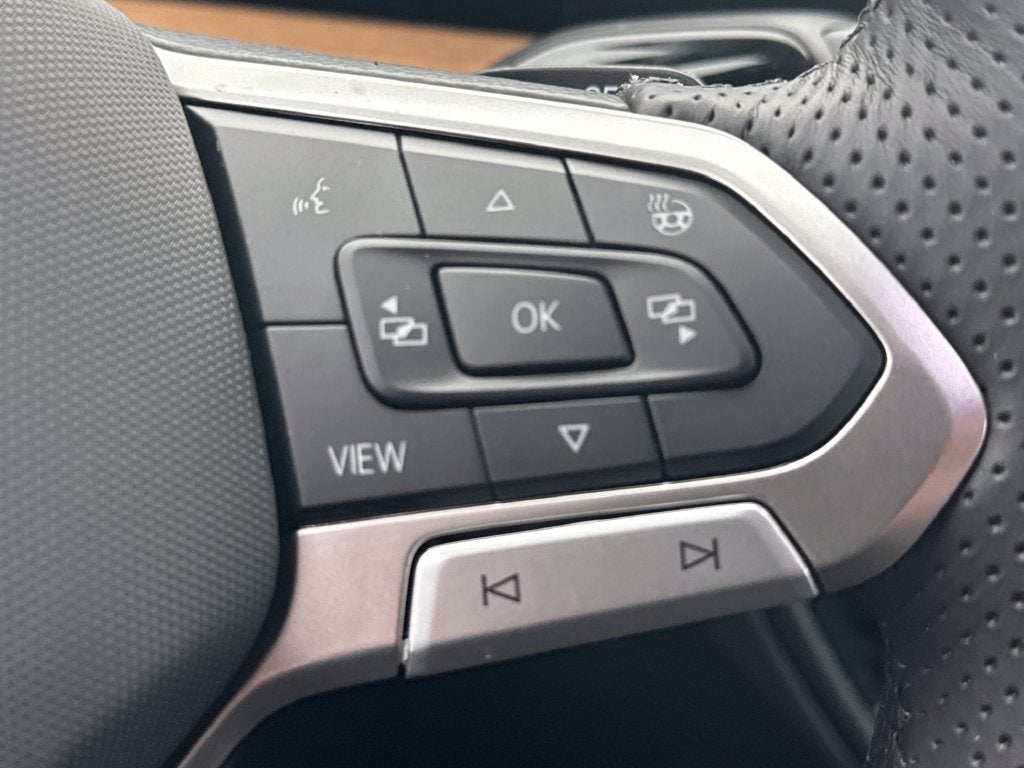 2026 Volkswagen Tiguan SEL R-Line Turbo
