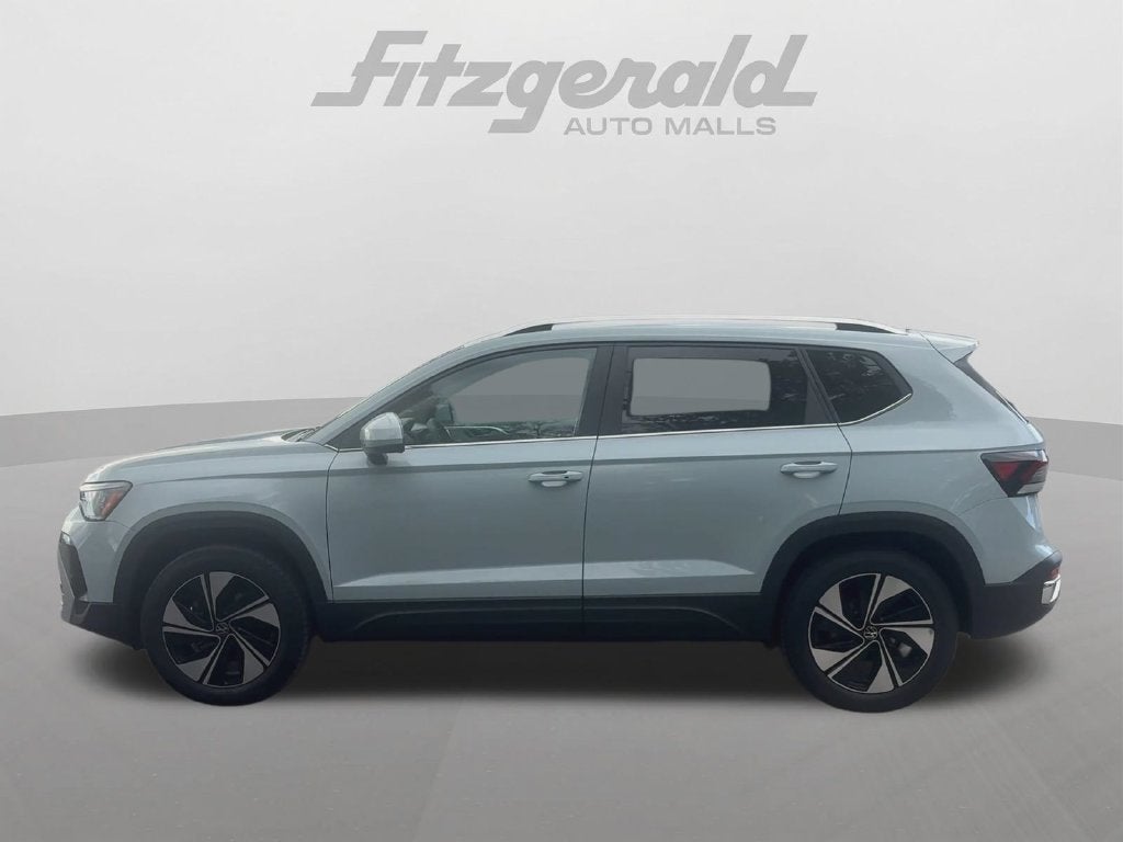 2027 Volkswagen Taos 1.5T SE