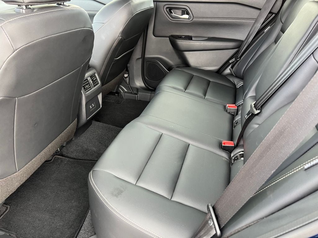 2026 Nissan Rogue SL