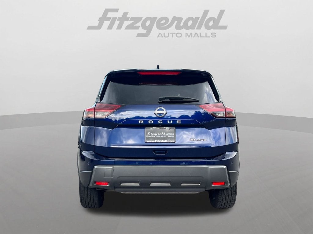2026 Nissan Rogue SL