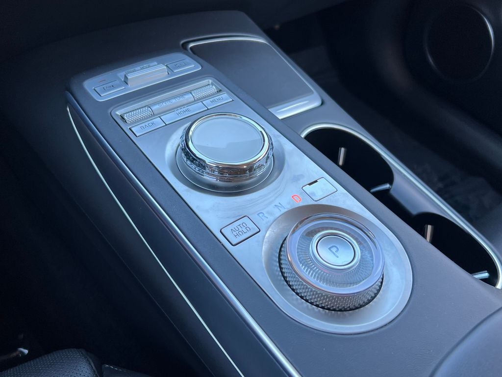 2023 Genesis GV70 2.5T