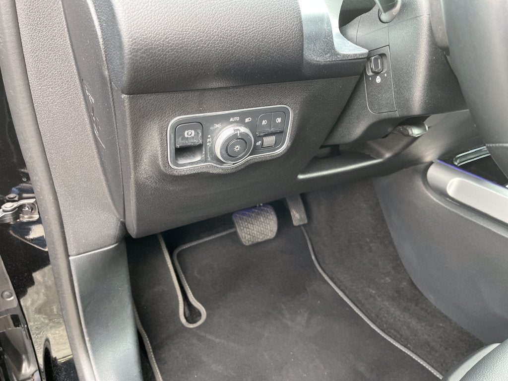 2023 Mercedes-Benz GLB GLB 250 4MATIC®
