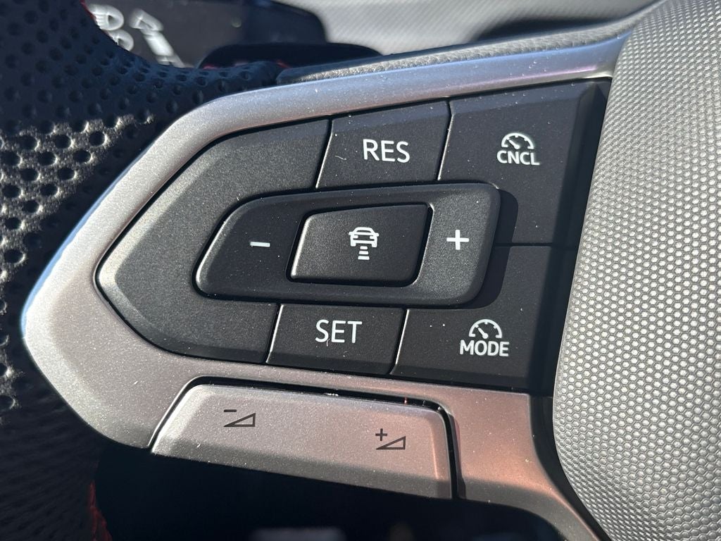 2026 Volkswagen Golf GTI 2.0T SE