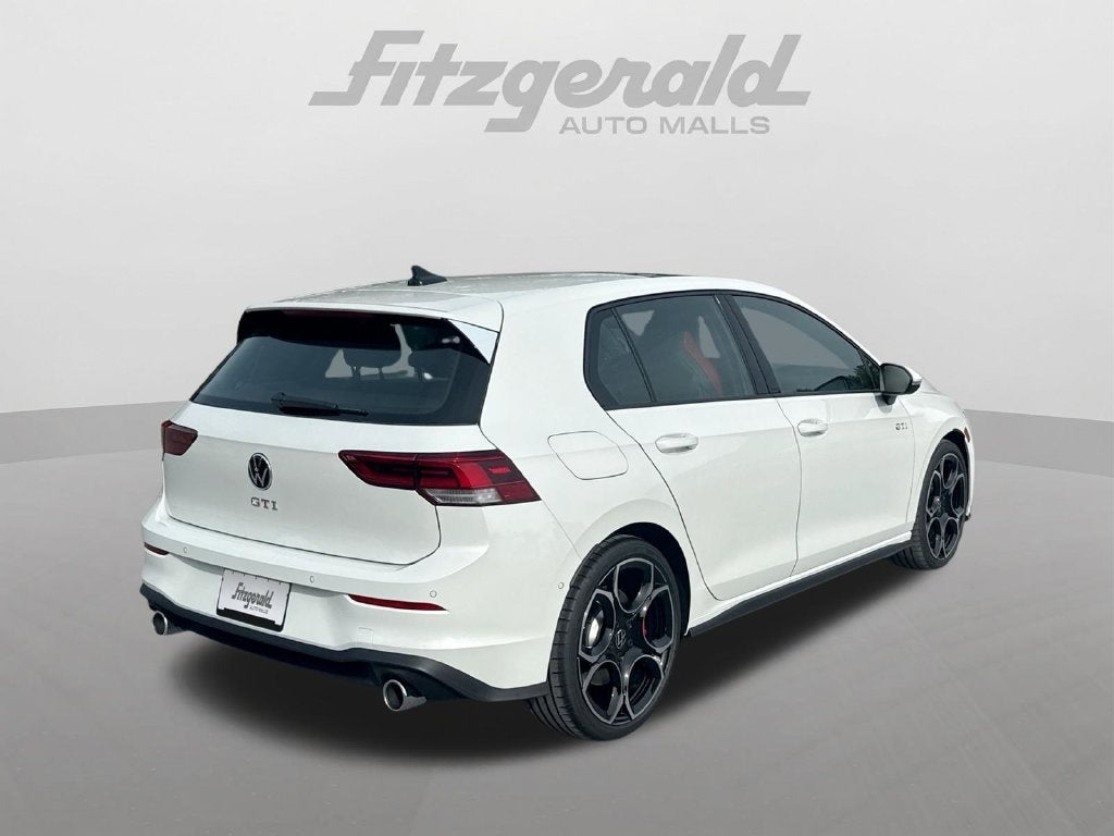 2026 Volkswagen Golf GTI Autobahn