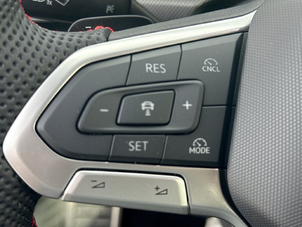 2026 Volkswagen Golf GTI Autobahn
